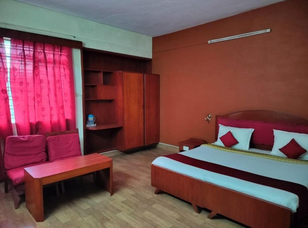 אוטי Natures Retreat Hotels And Resorts מראה חיצוני תמונה